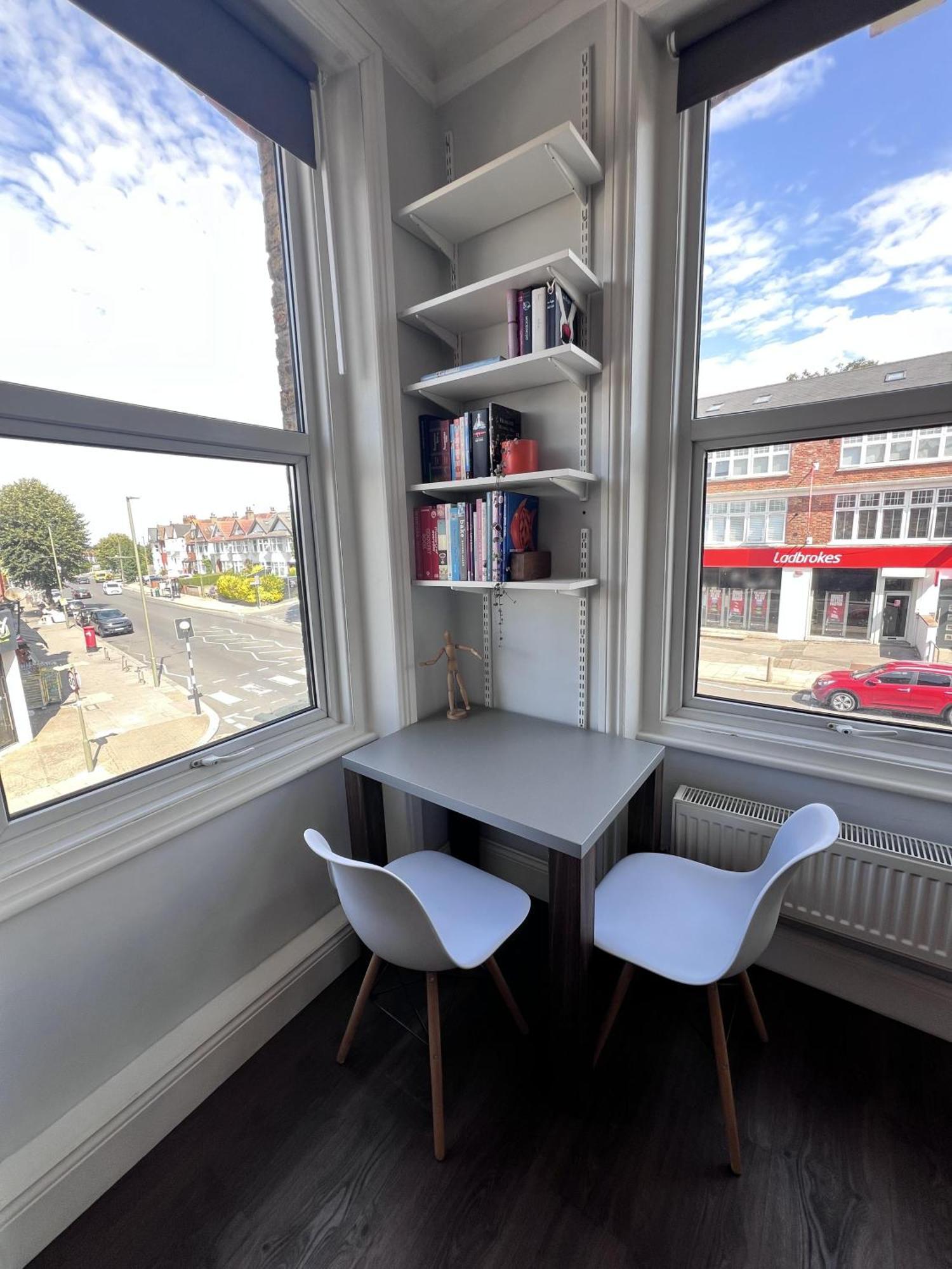Cozy London Apartment With Great Location Εξωτερικό φωτογραφία
